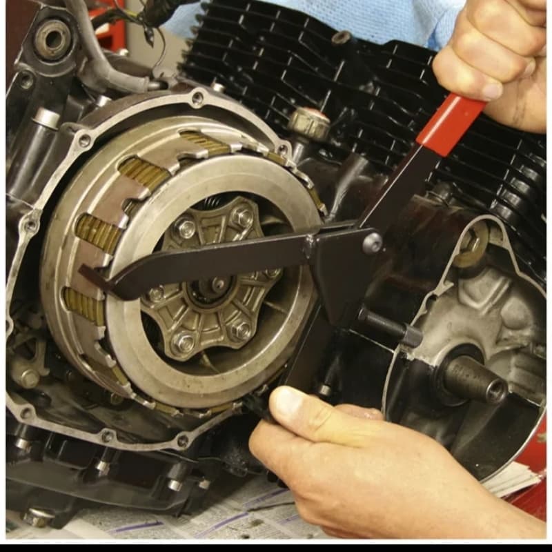 Clutch holder universal Rs. 300-2,500